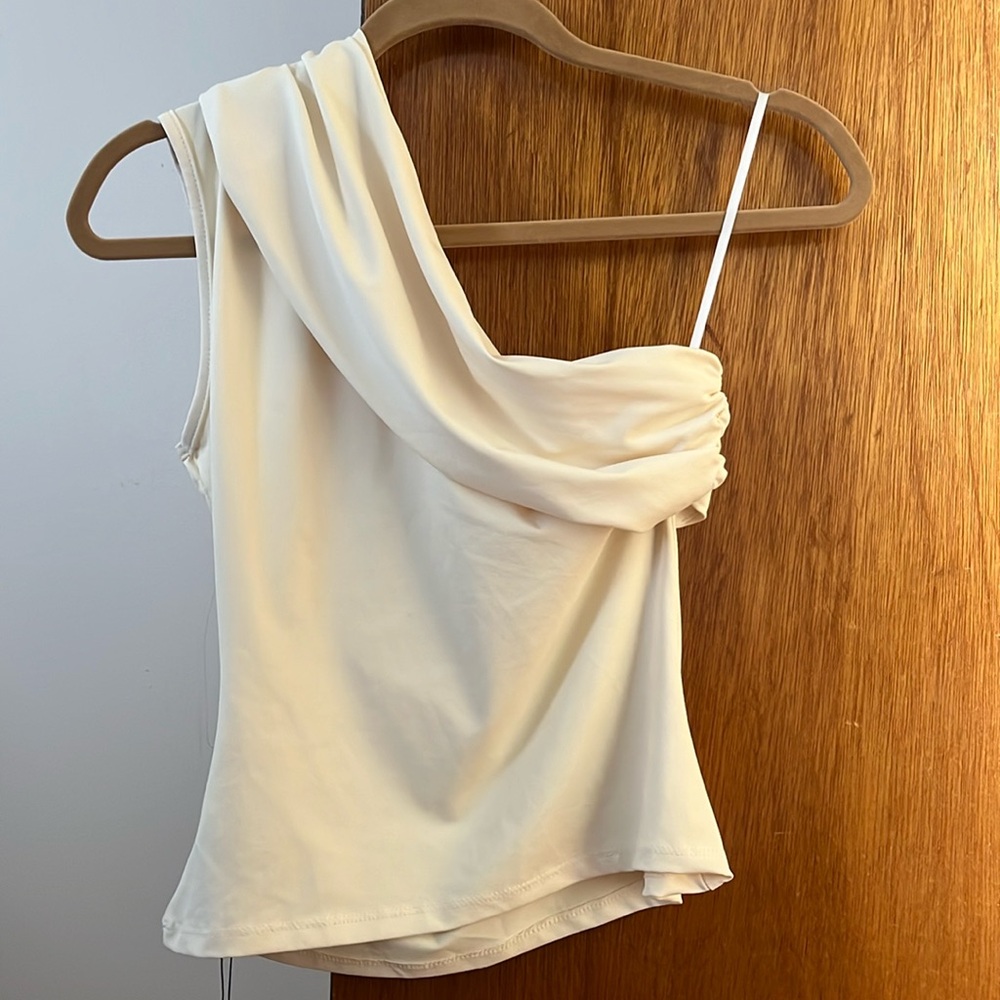 Light yellow Missguided one shoulder top